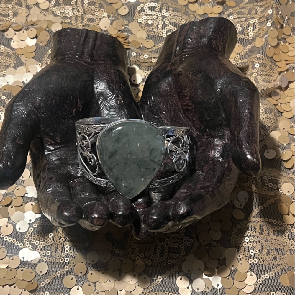 925 Silver Handcrafted Cuff with Phrentite Stone